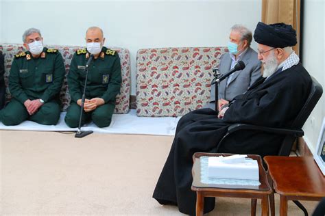 Khamenei.ir - Imam Khamenei met with family of Martyr Qasem Soleimani