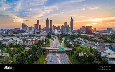 Atlanta, Georgia, USA Skyline Sunset Stock Photo - Alamy