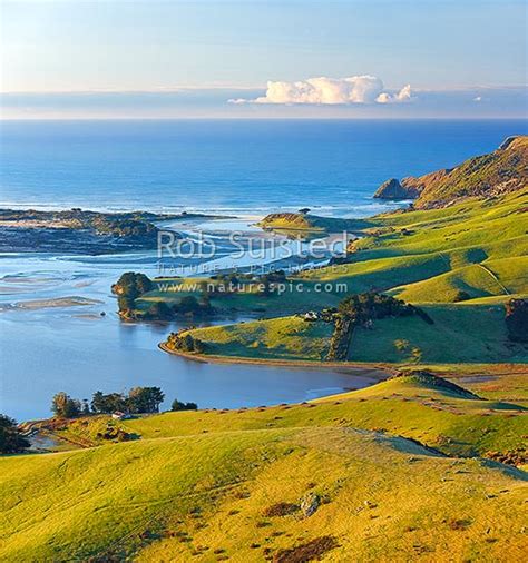 Otago Peninsula farmland and beaches around Hoopers Inlet. Allans Beach left, Sandy Mount right ...