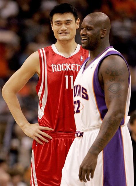 Photo Of Yao Ming Making Shaq Look Short Really Puts Yao Ming's Height In Perspective