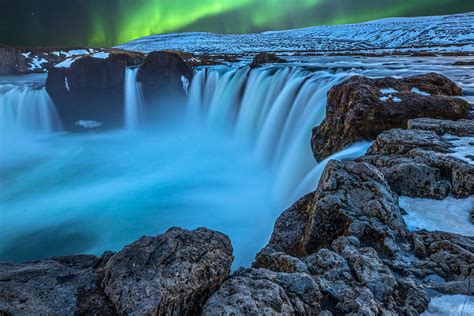 Godafoss Waterfall, Iceland - Jim Zuckerman photography & photo tours