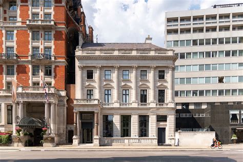 The best private members’ clubs in London Joe Goldberg could only dream ...