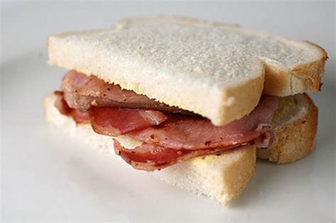 Drop Me Bacon Sandwich Moment 2015 - GolfPunkHQ