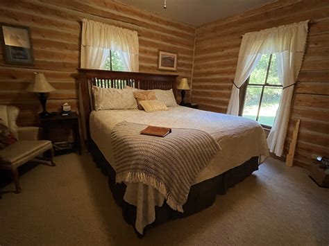 Lodging & Cabins | North Fork Ranch | Shawnee, CO