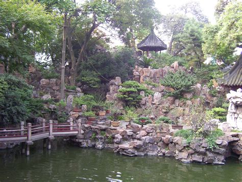 50 Elegant PHOTOS of Yu Garden in Shanghai | BOOMSbeat