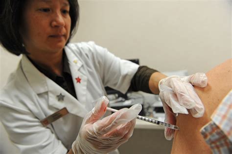 Whooping cough vaccine for all U.S. adults gets advisory panel's ...