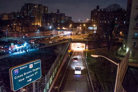 Camilo Jose Vergara | By-Night-in-the-Bronx | 33