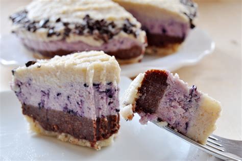 Ultimate Raw Vegan Cheesecake - The Colorful Kitchen