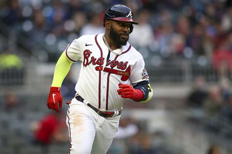 Atlanta Braves: Marcell Ozuna arrested for domestic violence