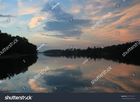 18,225 Illinois river Images, Stock Photos & Vectors | Shutterstock