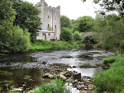 Milford Mill © kevin higgins cc-by-sa/2.0 :: Geograph Britain and Ireland