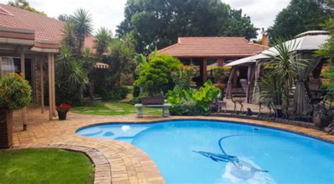 Accommodation in Vanderbijlpark | Guest Lodge Vanderbijlpark | Guest House Vanderbijlpark | Bed ...