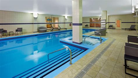 Montreal Hotels near Saint Laurent | Residence Inn Montreal Airport