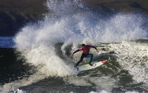 Micah Lester at 6-8ft Thurso : Surfing Pictures