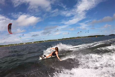 Beginners Kiteboarding Guide - Kiteboarding St Petersburg