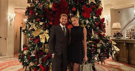 ITV I'm A Celeb's Sam Thompson enjoy a festive date night before ...