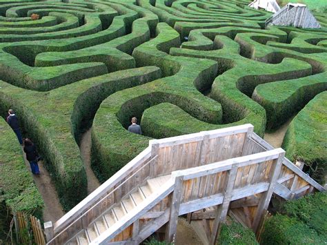 Longleat Hedge Maze – Difficult, But Interesting Challenge For Tourists ...