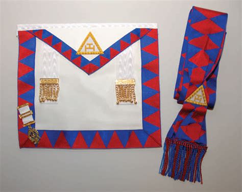 What is Royal Arch Masonry? | Provincial Grand Chapter of Hertfordshire