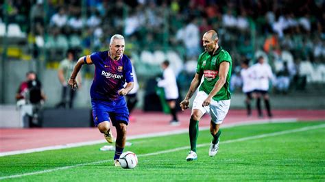 [MATCH REPORT] Friends of Stoichkov - Barça Legends: Goals and spectacle in Bulgaria (3-2)