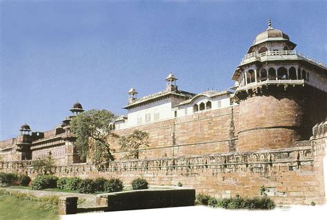 Agra Fort | Images, Architecture, Akbar, & Facts | Britannica