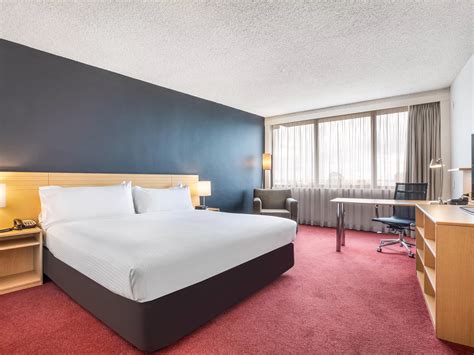 Hotel in Melbourne | Holiday Inn Melbourne Airport Hotel