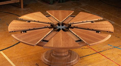 Expanding Round Table | Lotus Woodworks