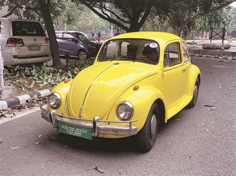 Iconic Volkswagen Beetle becomes India's first vintage car to go ...