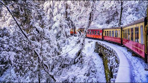 Historic train on the way to the Shimla after Snowfall || UNESCO World ...