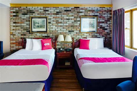 STAY SARATOGA - Hotel Reviews & Price Comparison (Saratoga Springs, NY ...