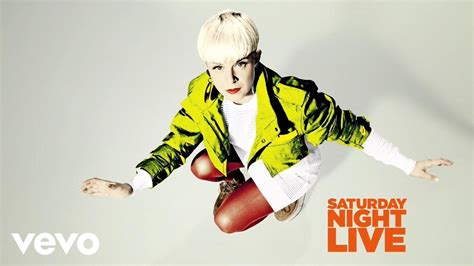 Robyn - Call Your Girlfriend (Live on SNL) | Saturday night live, Snl, Saturday night