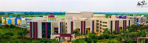 Uka Tarsadia University - Maliba Campus : September 2014