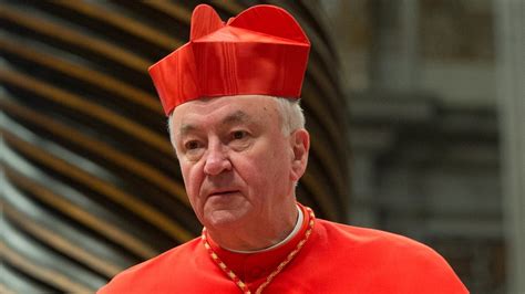 Cardinal Nichols calls on UK government to reopen churches - Vatican News