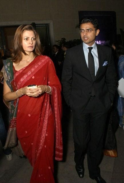 Politician Sachin Pilot & Wife Sara Pilot (Sara Abdullah) Love Story - MERE PIX