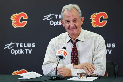 Flames sign head coach Darryl Sutter to contract extension