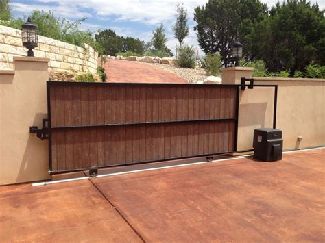 Automatic Sliding Driveway Gates — Madison Art Center Design