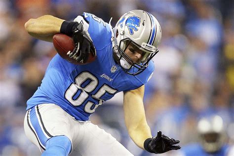 NFL roster moves: Lions release Tony Scheffler and other news ...