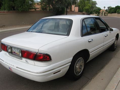 1998 Buick LeSabre - Information and photos - MOMENTcar