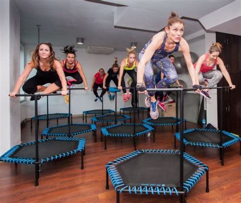 Here Are the Five Best Trampoline Exercise That Can Fight Fatigue