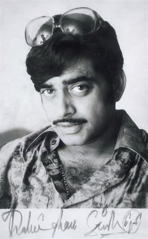 Shatrughan Sinha | Old film posters, Guy pictures, Bollywood cinema