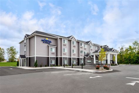 Microtel Inn & Suites by Wyndham Farmington | Farmington, NY Hotels