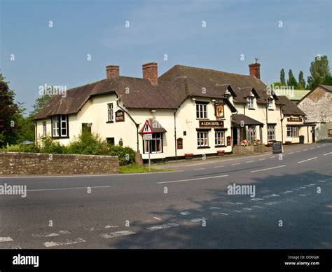 The Lion Hotel, Leintwardine, Herefordshire, England Stock Photo - Alamy