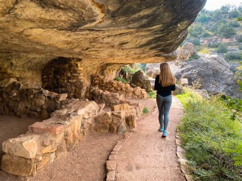 Exploring Walnut Canyon National Monument In Flagstaff - Karabou Adventures