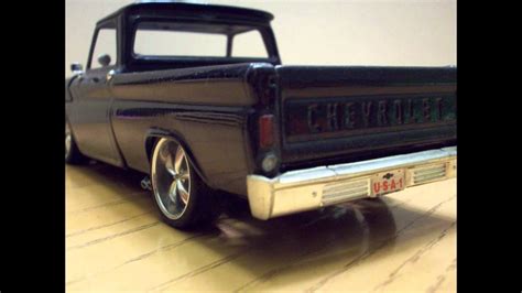 1:24 Scale Model Custom Trucks - YouTube