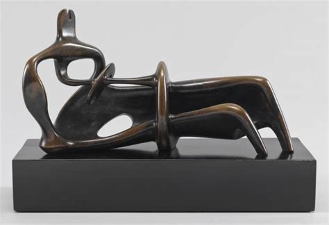 Reclining Figure, 1939 - Henry Moore - WikiArt.org