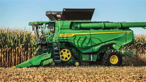 X9 1000 Combine - New X Series Combines - Tri County Equipment