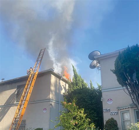 Major fire displaces 23 residents in Hollywood - Beverly Press & Park Labrea NewsBeverly Press ...