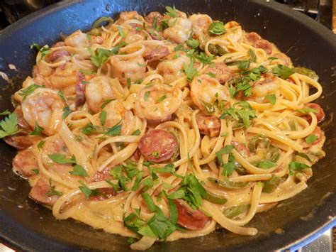 CREAMY CAJUN SHRIMP AND ANDOUILLE SAUSAGE PASTA | CHEZ CARR CUISINE