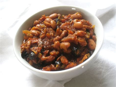 Stove-Top Baked Beans with Apple and Sun-Dried Tomatoes | Lisa's Kitchen | Vegetarian Recipes ...