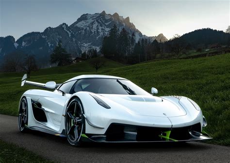 Koenigsegg Jesko tem câmbio automatizado com oito embreagens