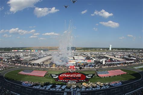 Coca-Cola 600 Tickets | Events | Charlotte Motor Speedway